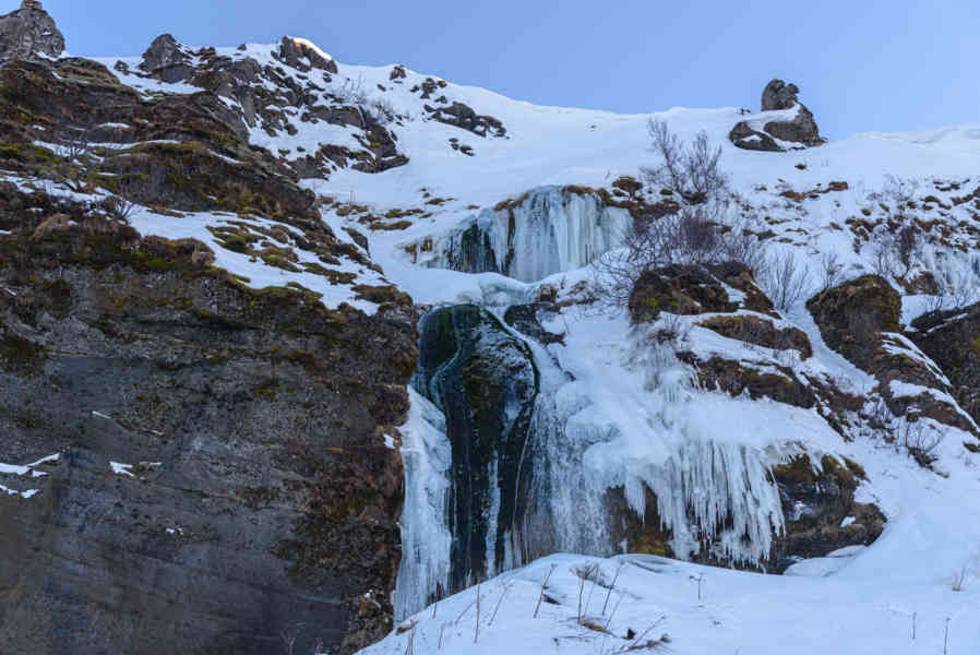 Islandia 090 - catarata de Seljalandsfoss.jpg